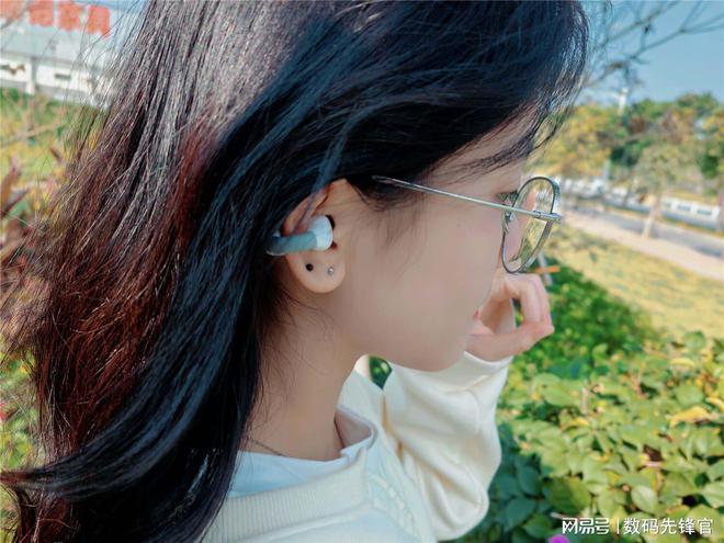 测：真百元舒适度与清音完美结合！米乐m6虹觅Air耳夹式耳机评(图3)