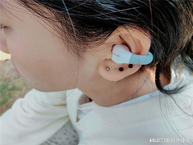 测：真百元舒适度与清音完美结合！米乐m6虹觅Air耳夹式耳机评(图9)