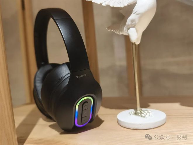 体验感悟玩游戏、看电影配这款耳机不会选错米乐m6TINHIFI Chronos(图5)