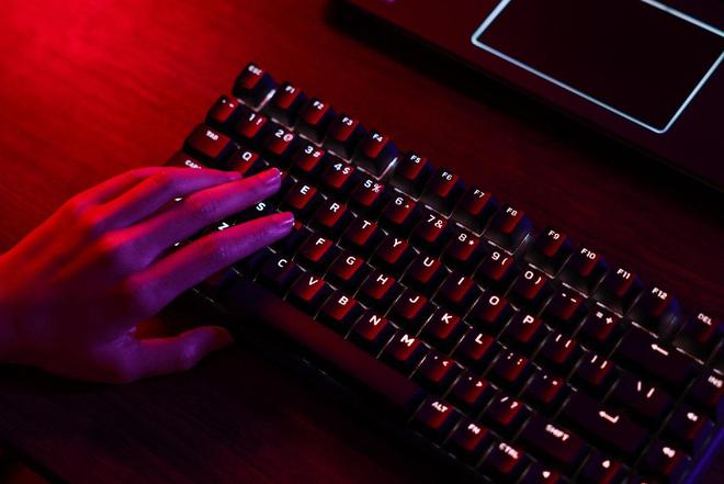 阵：m16 R2+Pro键鼠耳机性能巅峰纯血Alienware外星人电竞装备矩(图14)