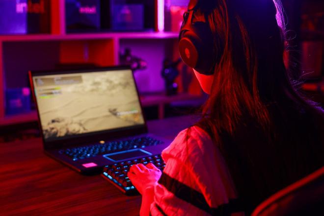 阵：m16 R2+Pro键鼠耳机性能巅峰纯血Alienware外星人电竞装备矩(图28)